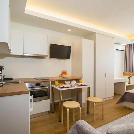 Tonia's Elegant Place With Parking * Chania (Crete)